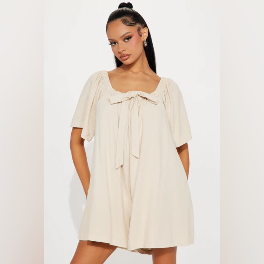 Fashion Nova NWT Bailey Linen Romper Size L